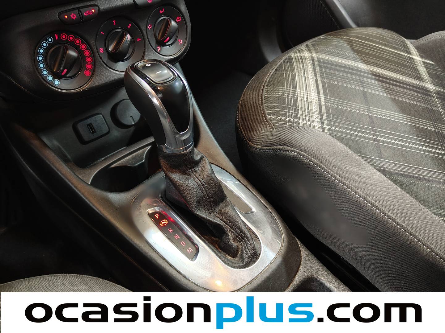 Opel Corsa Opel Corsa 1.4 Design Line Auto (90 CV) de segunda mano