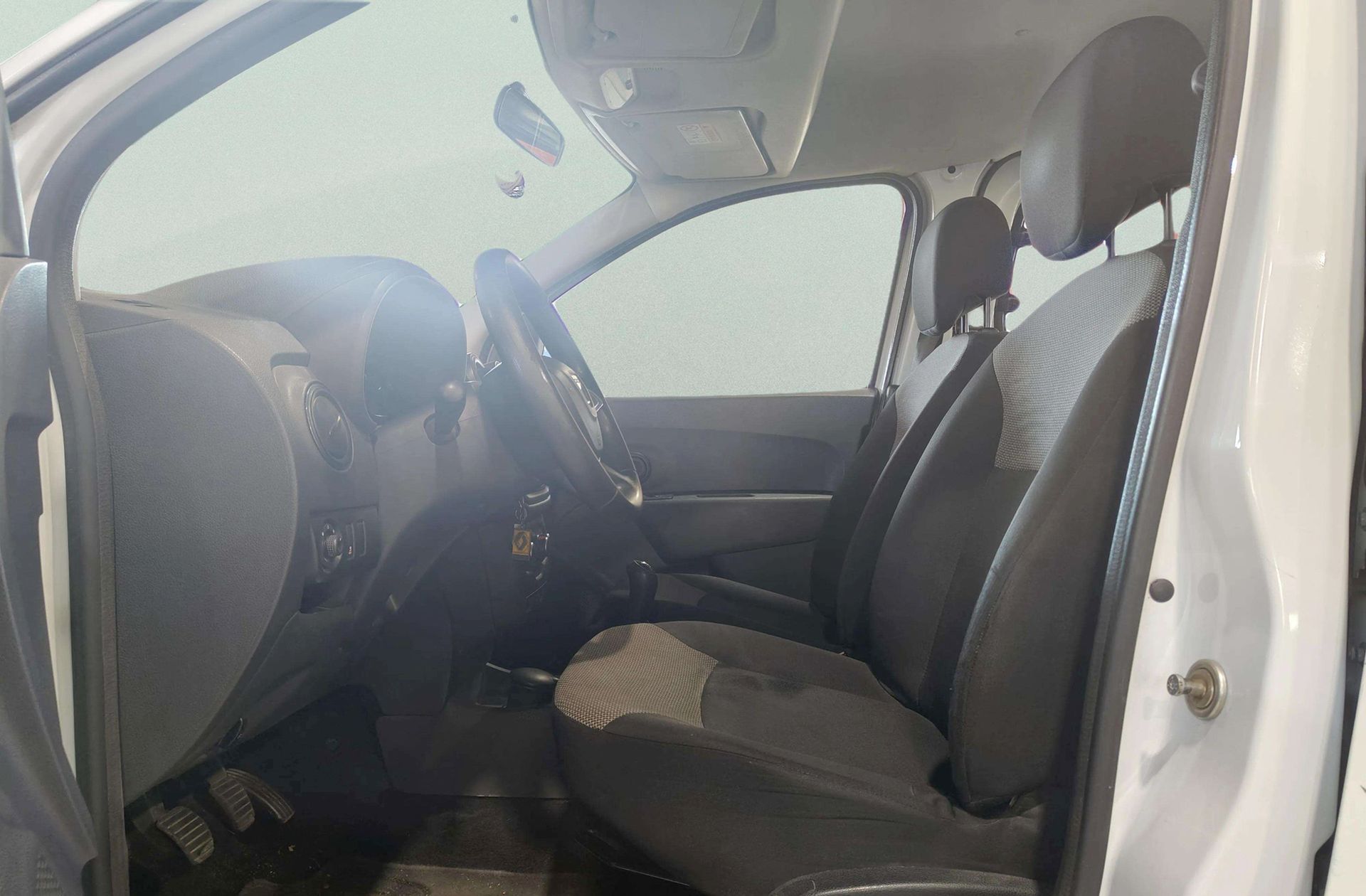 Dacia Dokker Ambiance 1.6 - foto 9