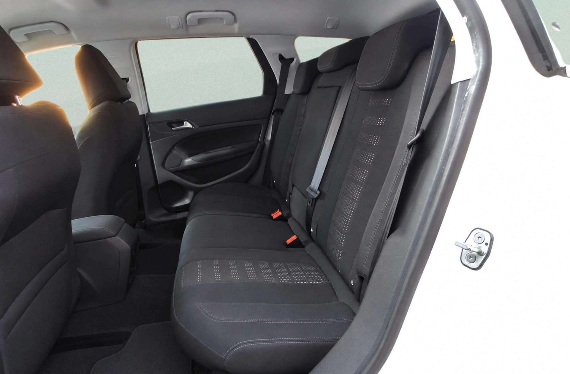 Peugeot 308 SW PureTech 130 Allure - foto 12