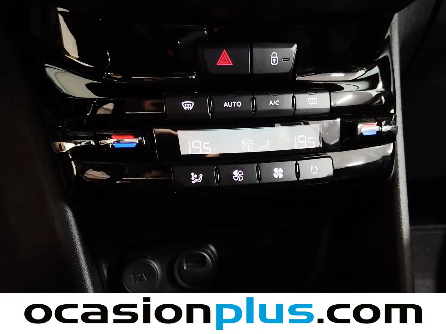 Foto Peugeot 2008 Peugeot 2008 BlueHDi 100 S&S Allure (100 CV)