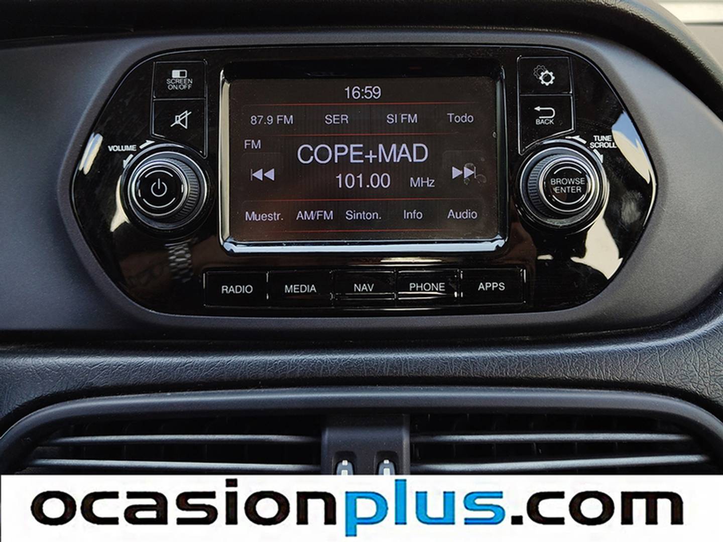 Foto Fiat Tipo Fiat Tipo SW 1.6 Multijet II Pop Business (120 CV)