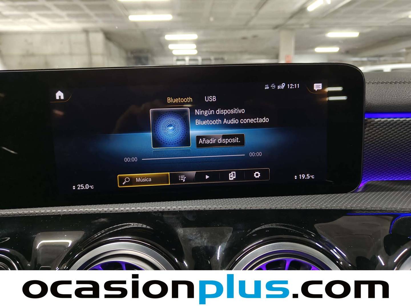 Foto Mercedes CLA Mercedes-Benz CLA 180  (136 CV)