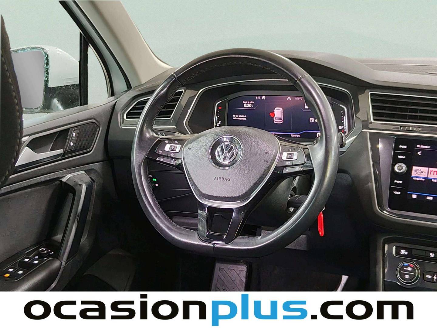 Volkswagen Tiguan Volkswagen Tiguan Sport 1.5 TSI (150 CV) DSG Pack R-Line de segunda mano