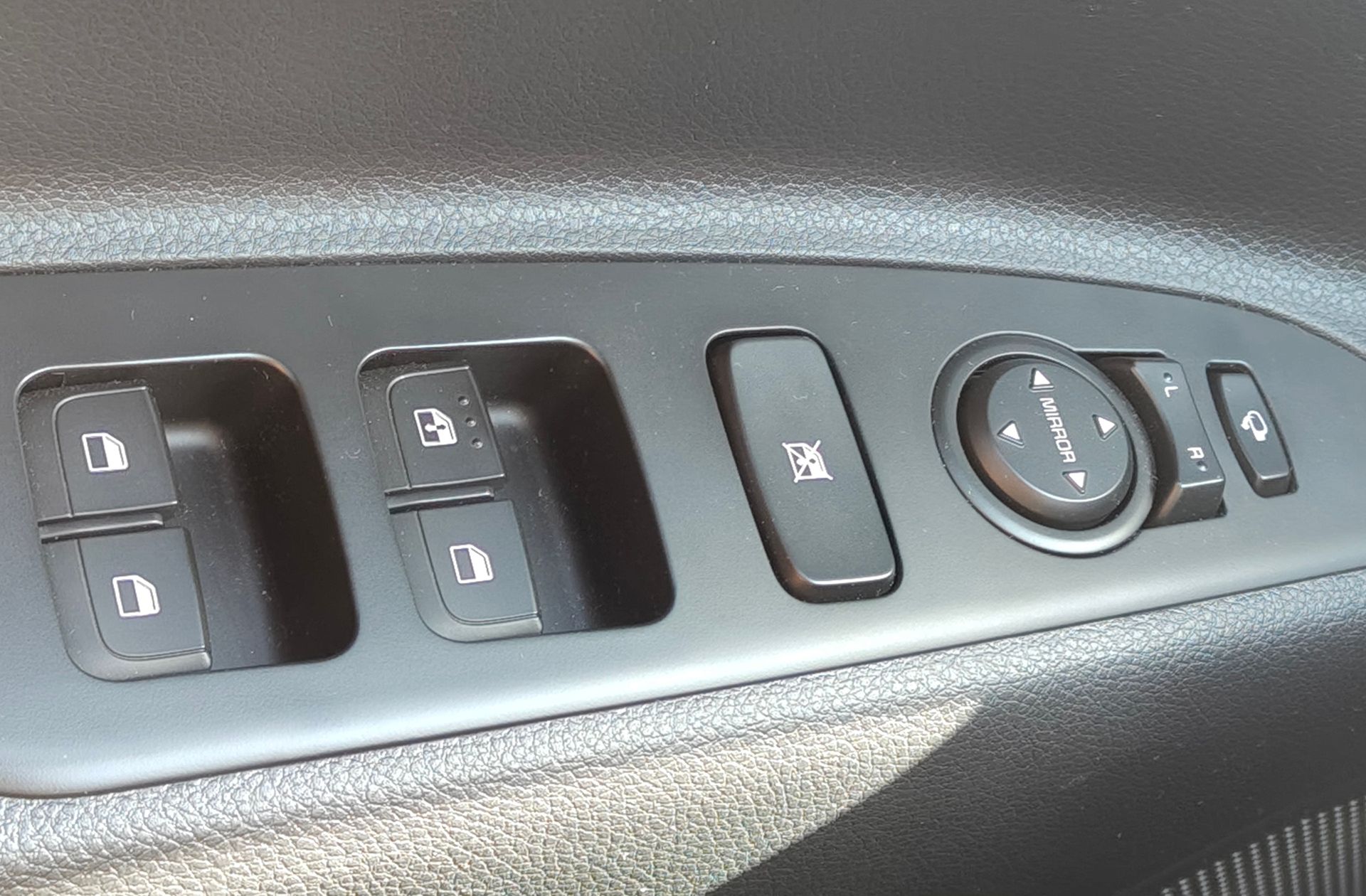 Kia Stonic 1.2 DPi Drive - foto 34