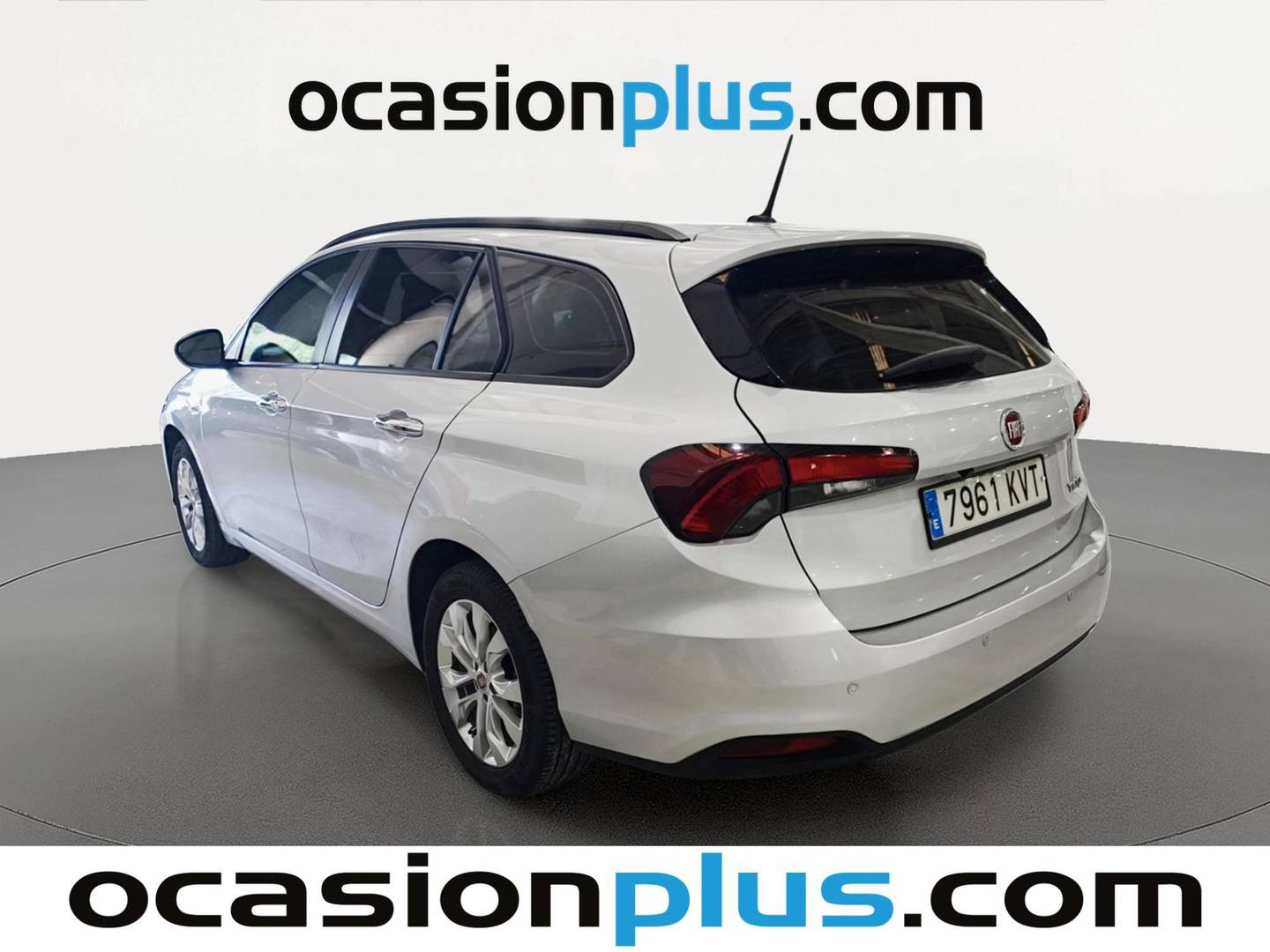 Foto trasera Fiat Tipo Fiat Tipo SW 1.3 Multijet Easy (95 CV) izquierda