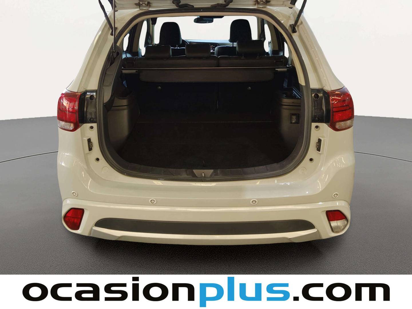 Fotos maletero Mitsubishi Outlander Mitsubishi Outlander 2.0 PHEV Kaiteki 4WD Auto (203 CV)