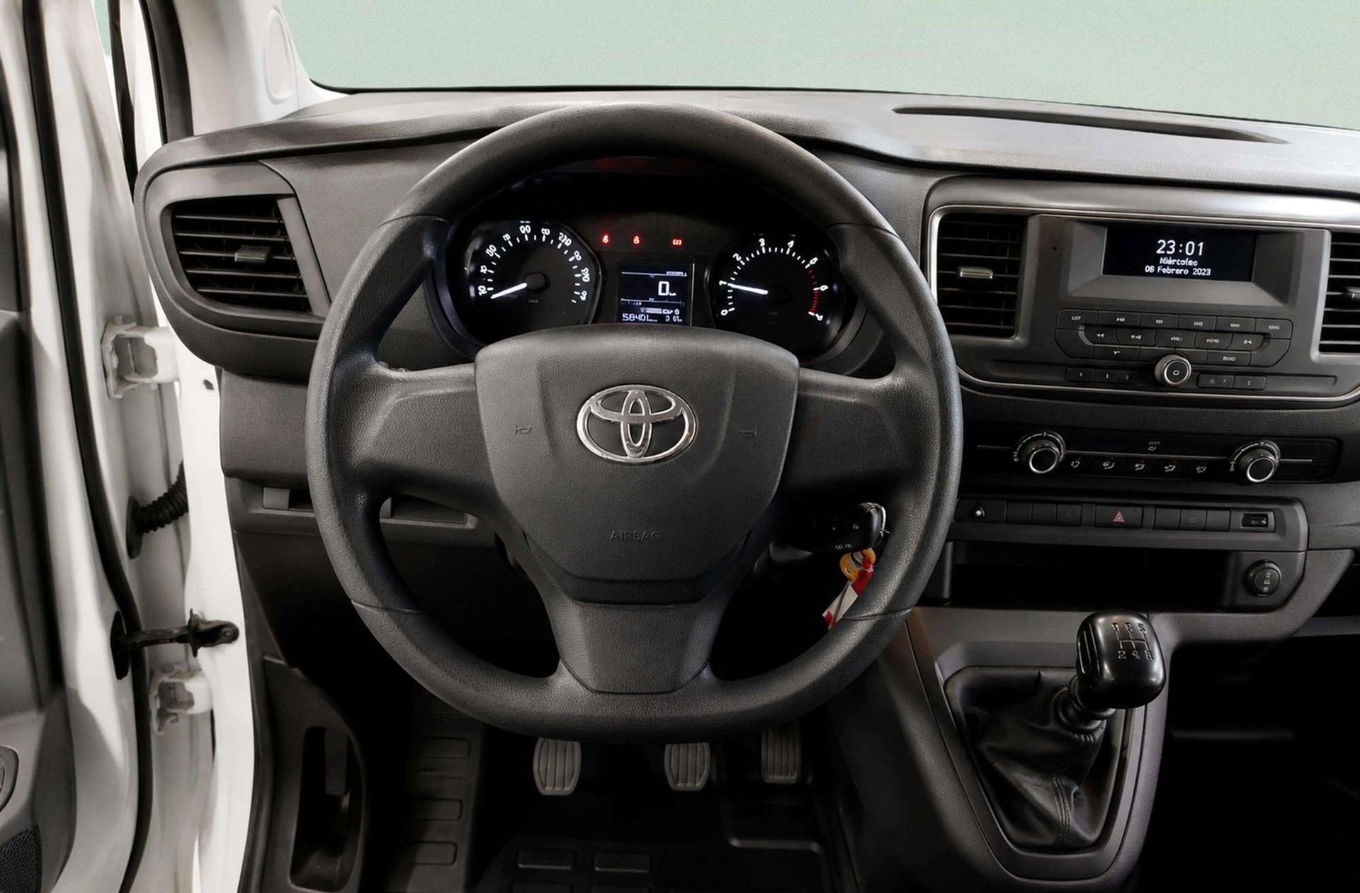 Toyota Proace Verso 1.5D Shuttle L2 - foto 19