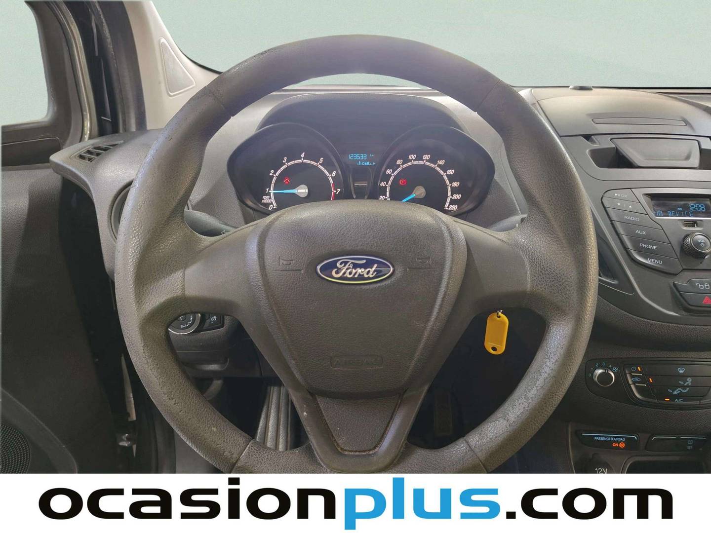 Ford Tourneo Courier Ford Tourneo Courier 1.0 EcoBoost Ambiente (100 CV) de segunda mano