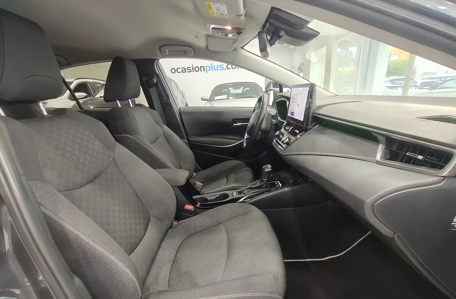 Toyota Corolla 140H Style - foto 19