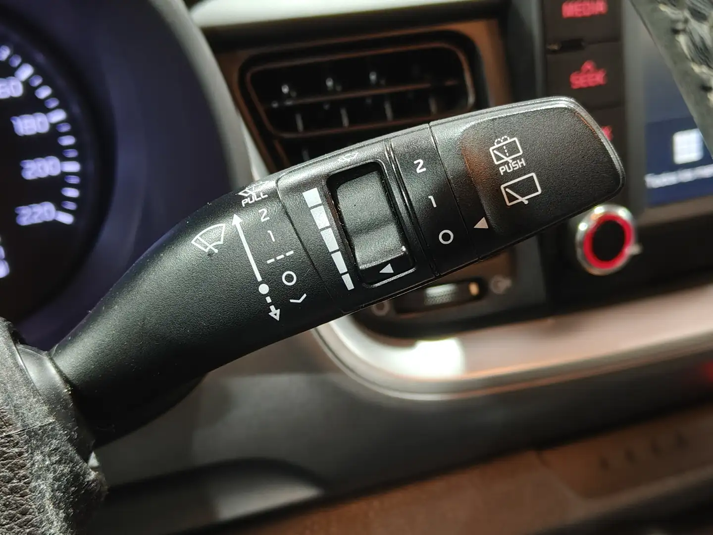 Foto KIA Stonic Kia Stonic 1.2 CVVT Concept Eco-Dynamic (84 CV)