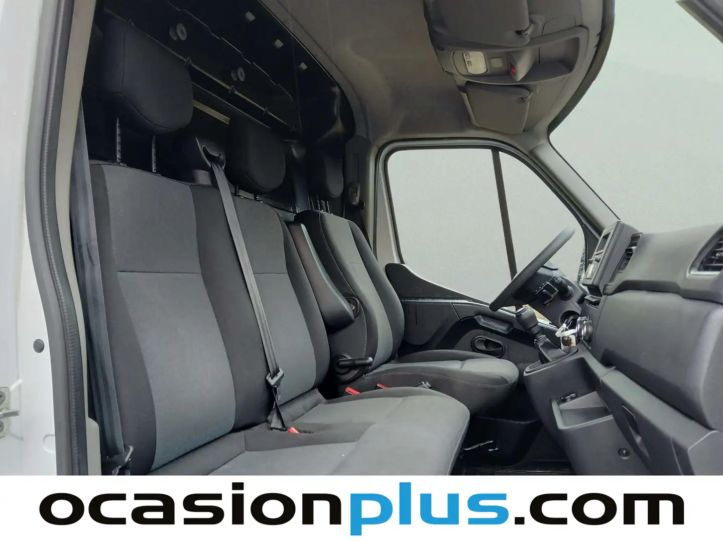 Foto Nissan Interstar Nissan Interstar Furgon 2.3 dCi Comfort L2H2 3,5T FWD (135 CV)