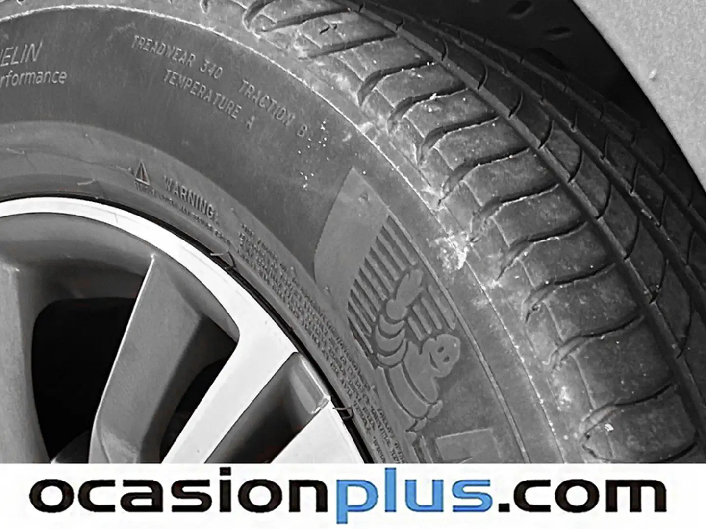 Foto Peugeot 3008 Peugeot 3008 PureTech 130 S&S Allure Pack EAT8  (130 CV)