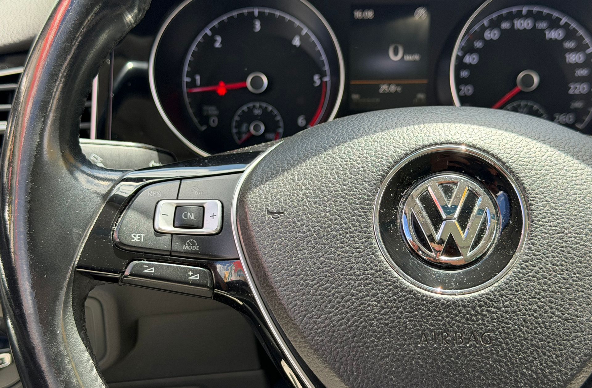 Volkswagen Golf Sportsvan 1.6 TDI Sport BMT - foto 26