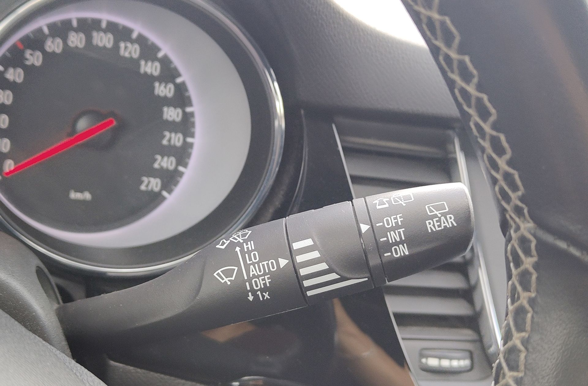 Opel Astra 1.4 Turbo Dynamic - foto 23