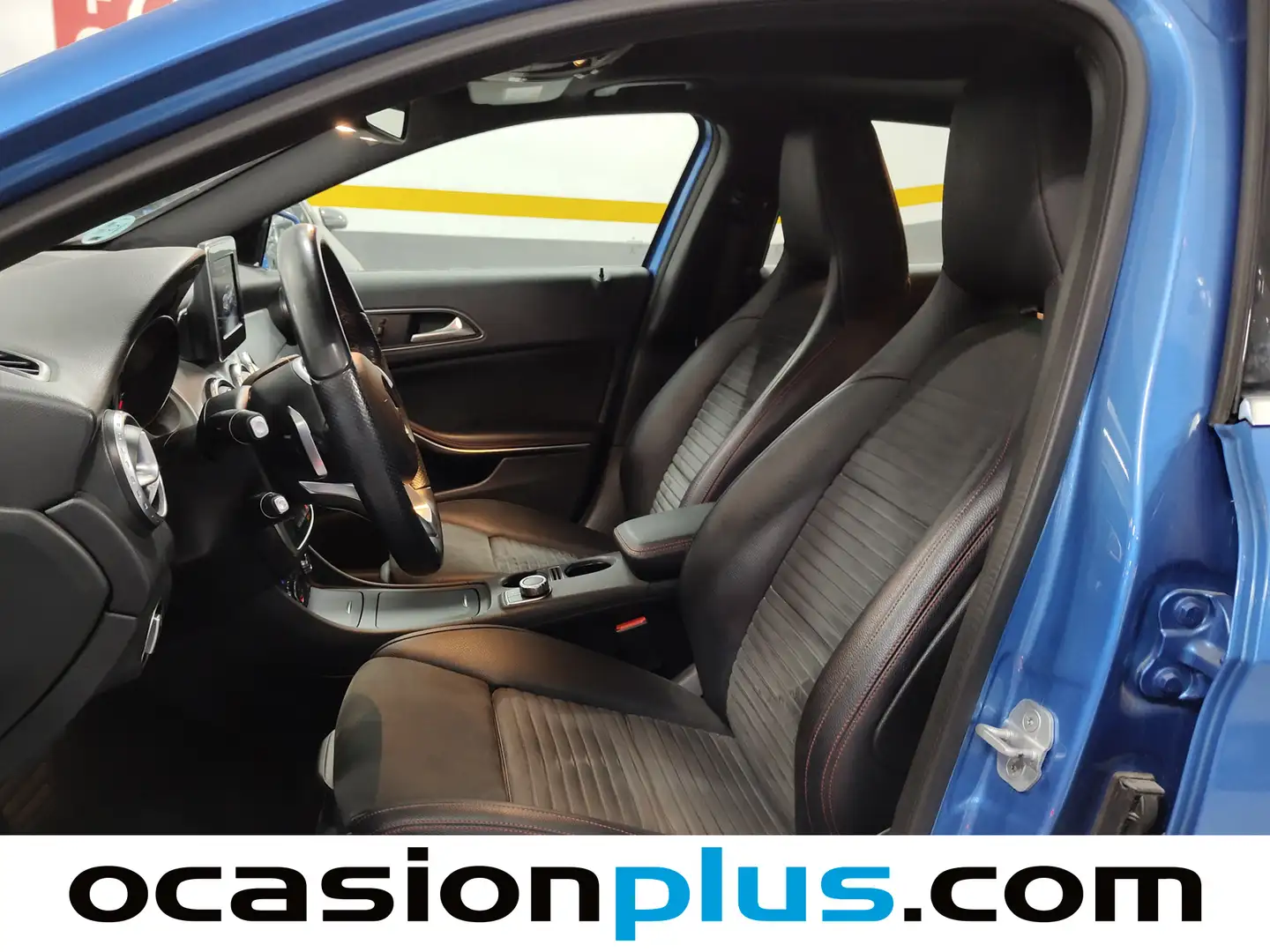 Foto Mercedes GLA Mercedes-Benz GLA GLA 200 AMG Line (156 CV)