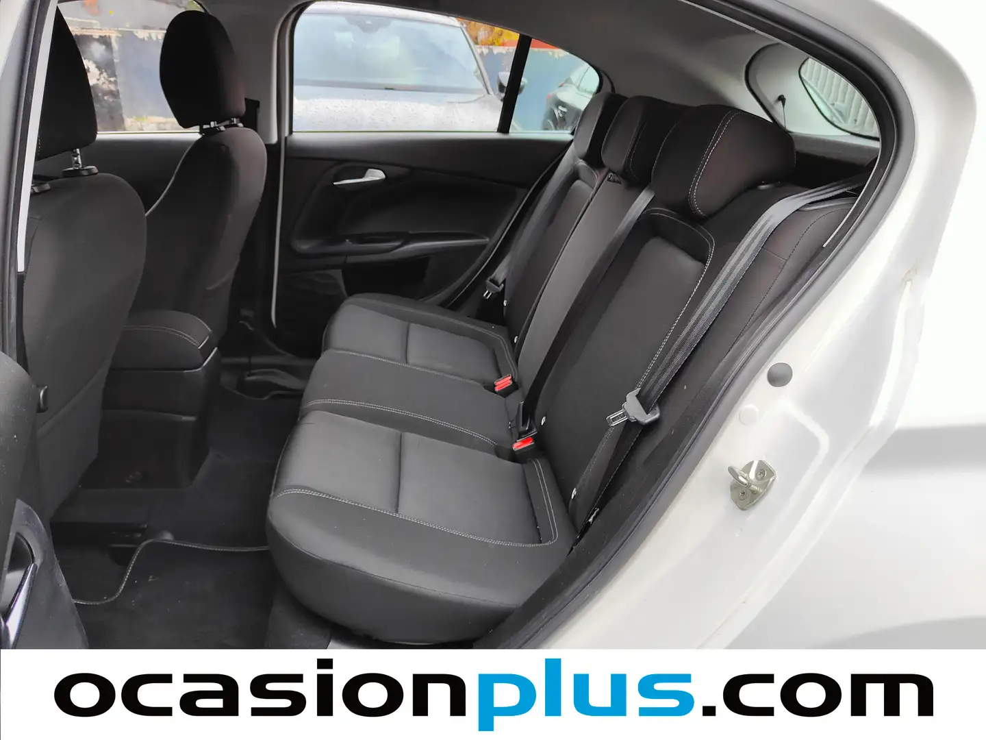 Foto Fiat Tipo Fiat Tipo 1.4 T-Jet Mirror (120 CV)