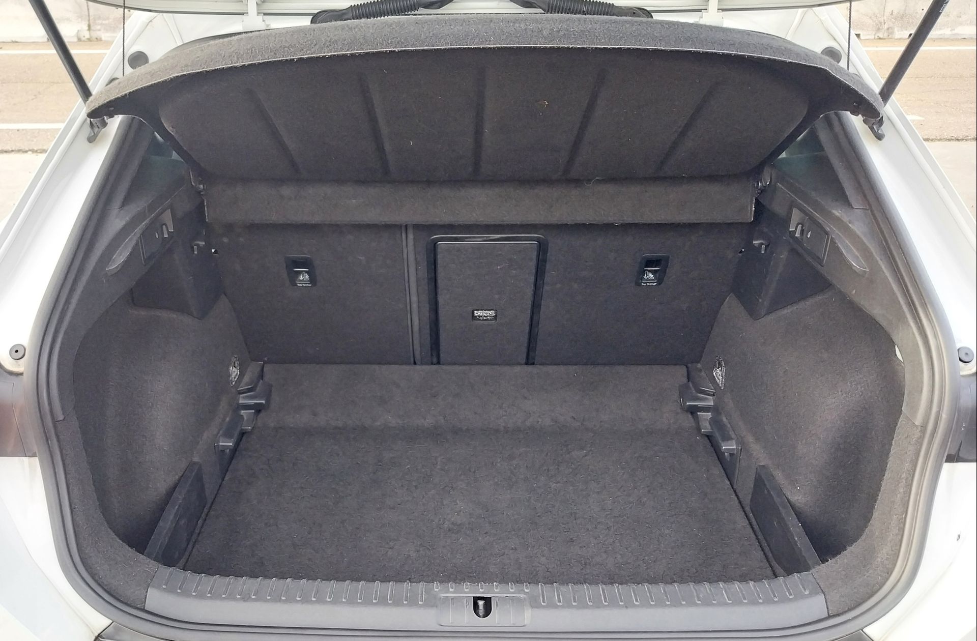 Cupra Formentor 1.5 TSI - foto 17