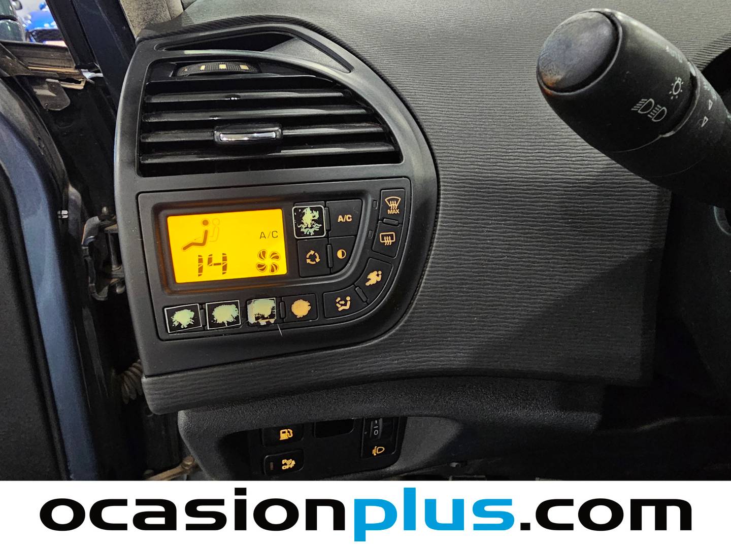 Equipamiento del Citroën Grand C4 Picasso Citroën Grand C4 Picasso 1.6 HDI Avatar (110 CV) 7 PLAZAS