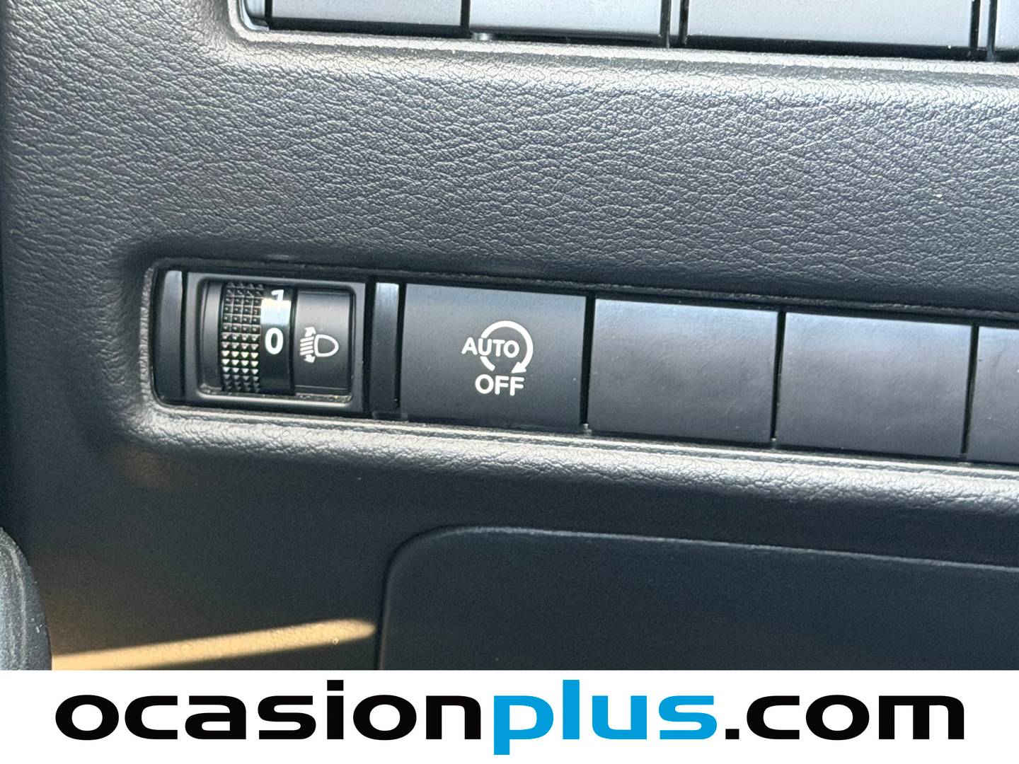 Foto Nissan JUKE Nissan Juke DIG-T N-Design Black  (114 CV)