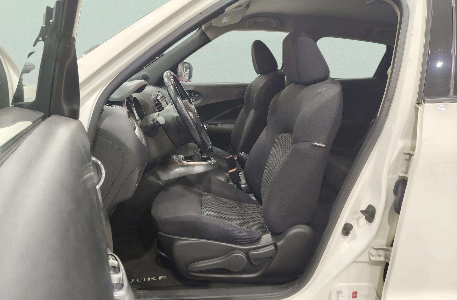Nissan Juke DIG-T Acenta - foto 11