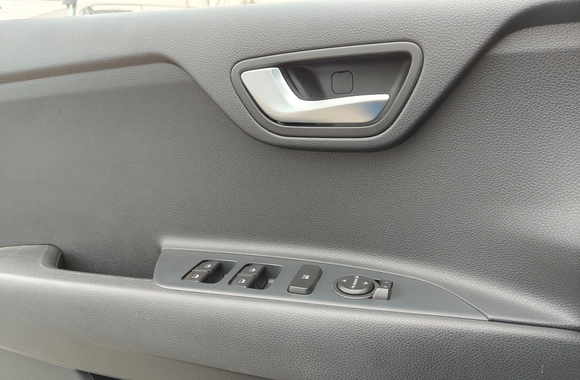 Kia Stonic 1.0 T-GDi Drive DCT - foto 30
