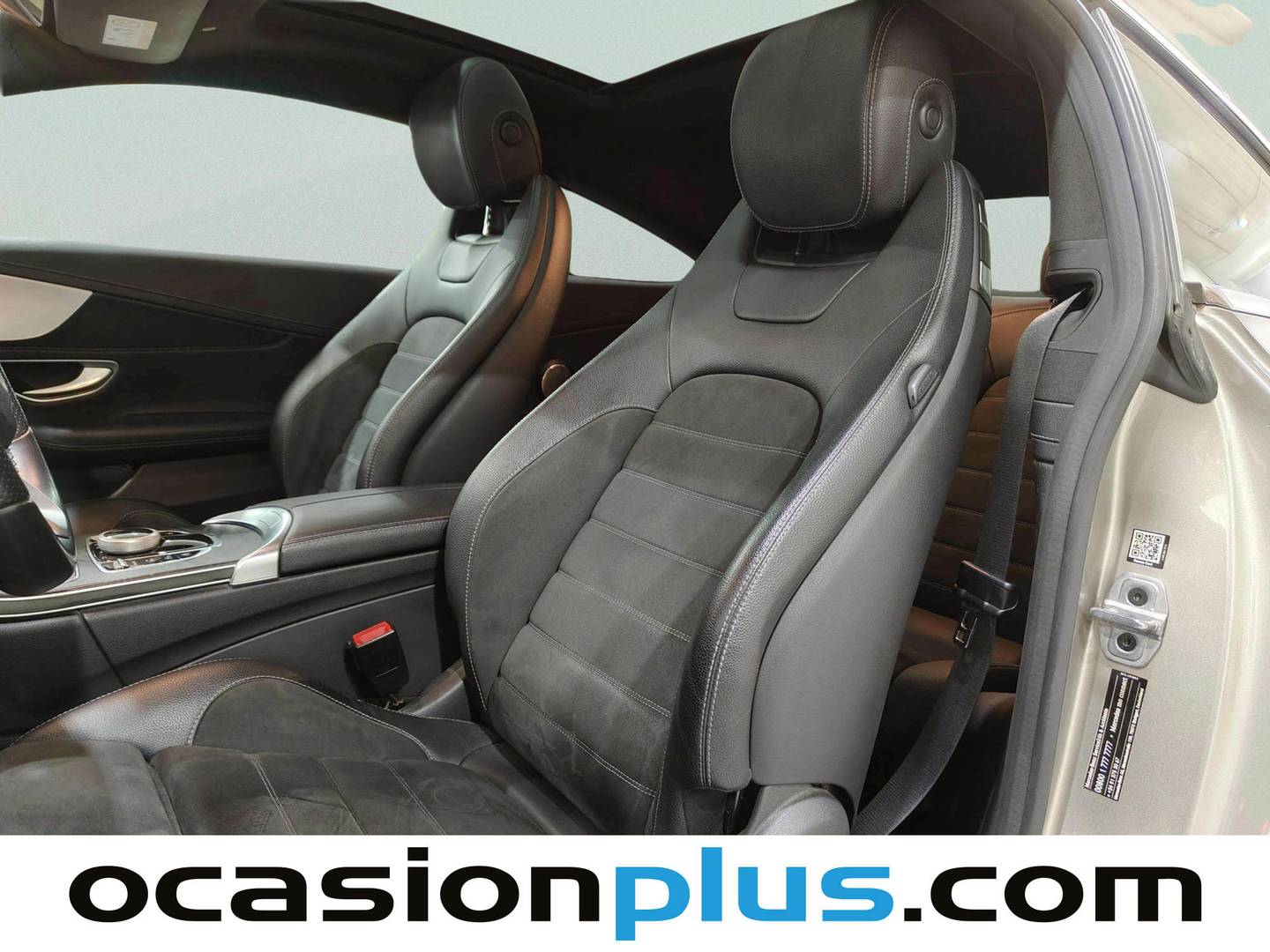 Equipamiento del Mercedes Clase C Mercedes Clase C C Coupe 300 (258 CV)