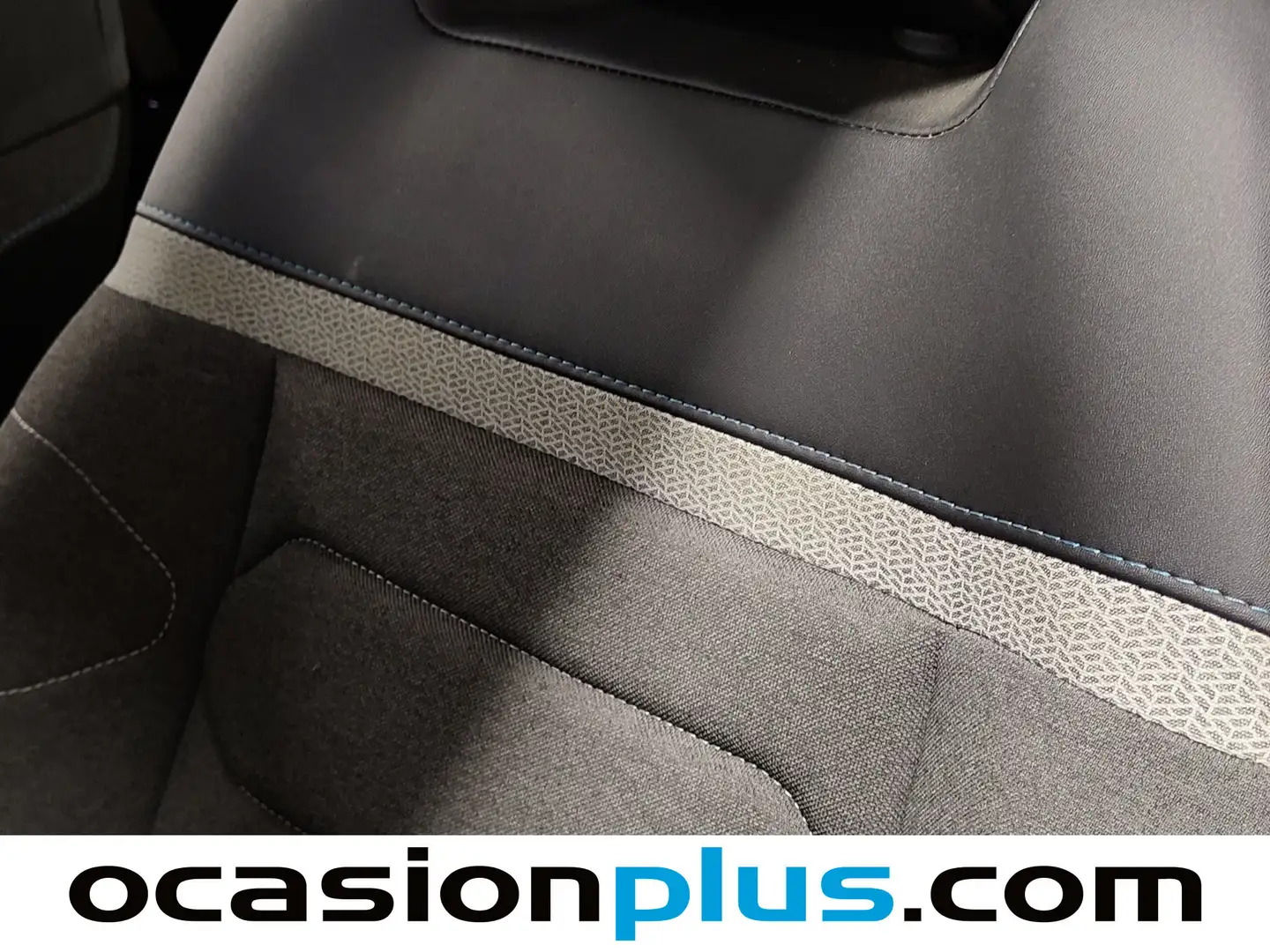 Foto Citroën C4 Citroen C4 PureTech 130 S&S Plus (131 CV)