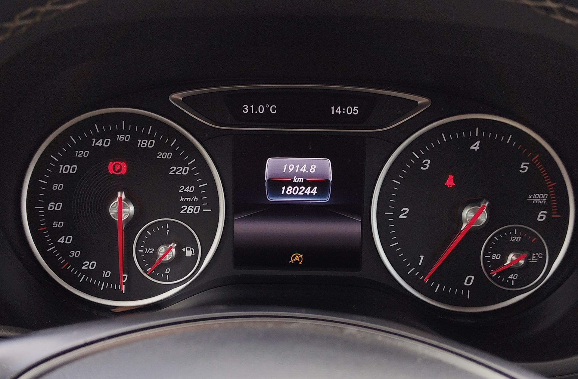 Mercedes-Benz Clase B 200 d - foto 32