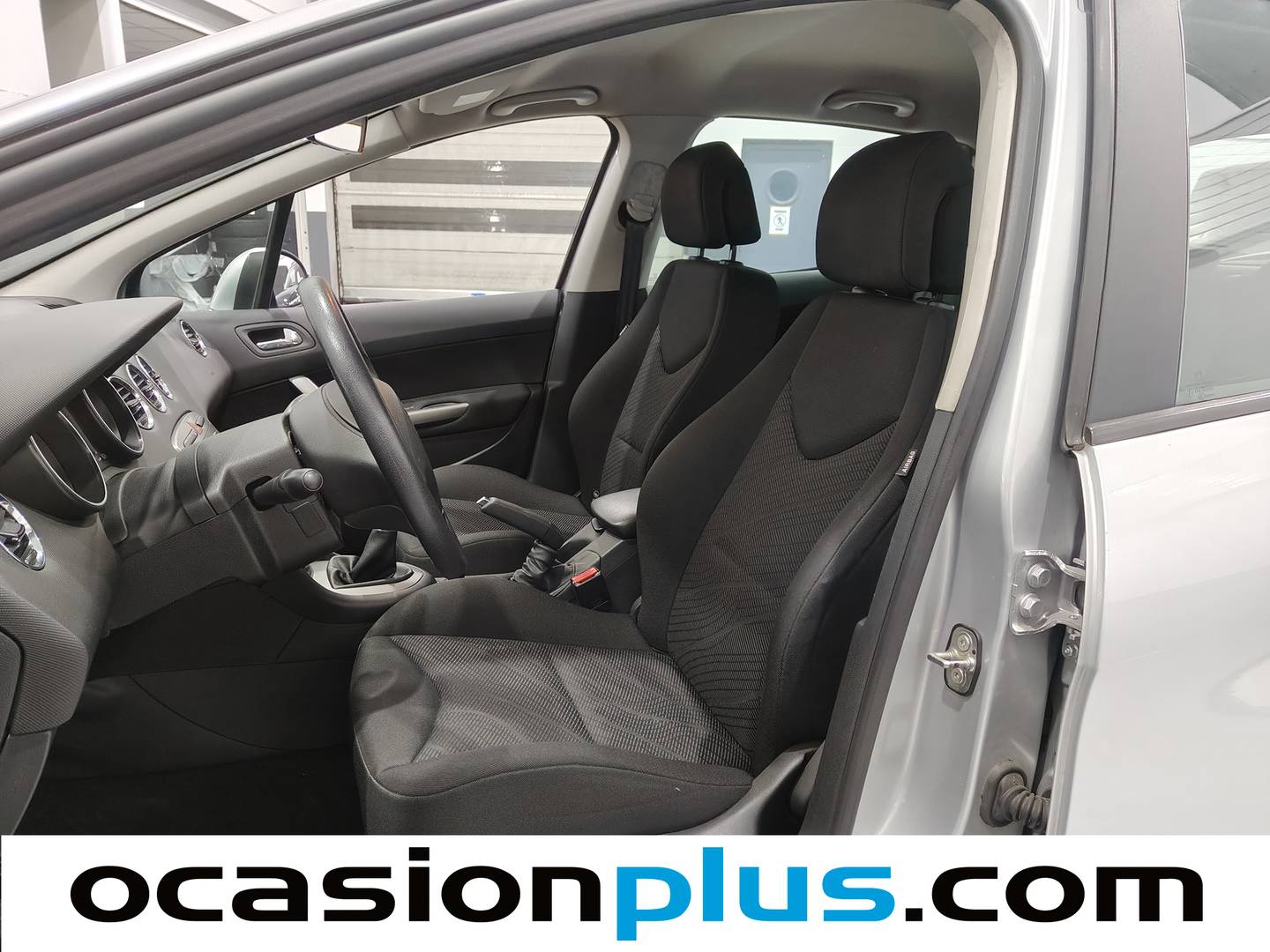 Foto asientos delanteros Peugeot 308 Peugeot 308 1.4 VTi Confort (95 CV)
