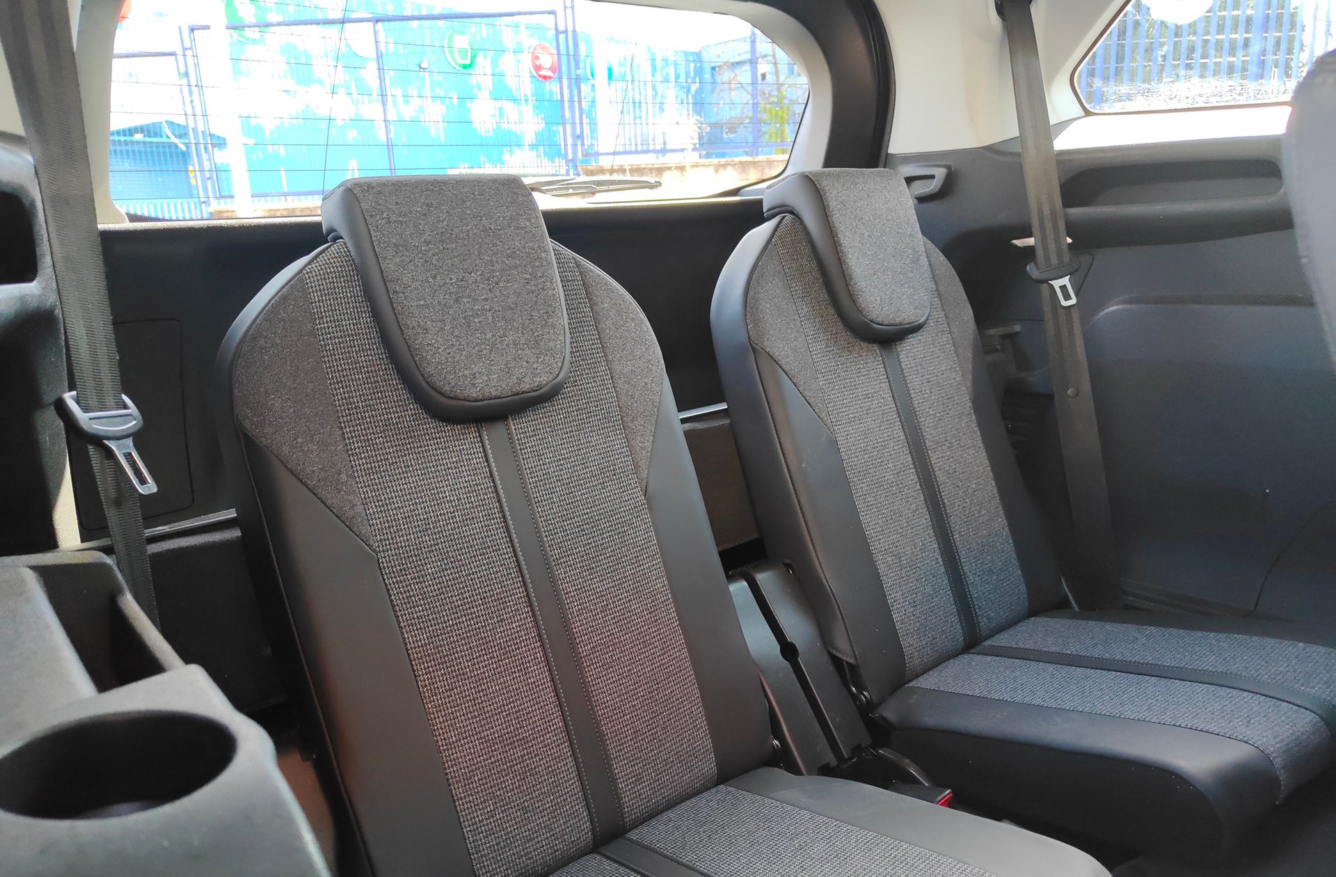 Peugeot 5008 PureTech 130 Allure - foto 17