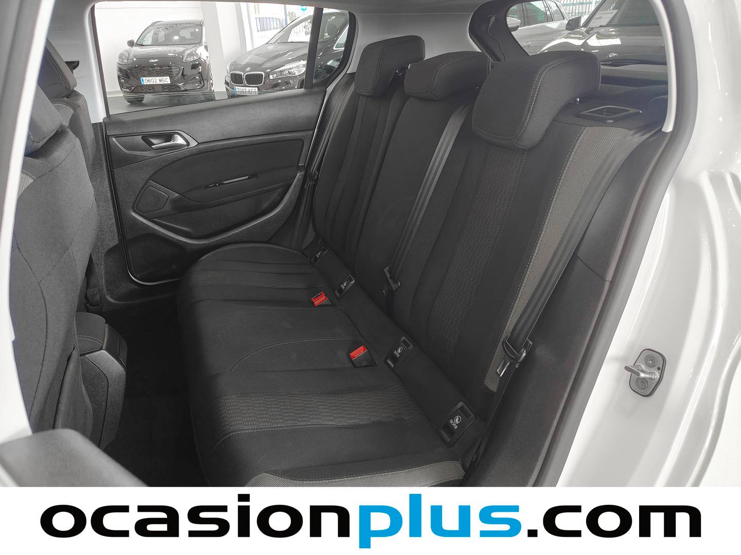 Foto asientos traseros Peugeot 308 Peugeot 308 PureTech 130 S&S Style (130 CV)