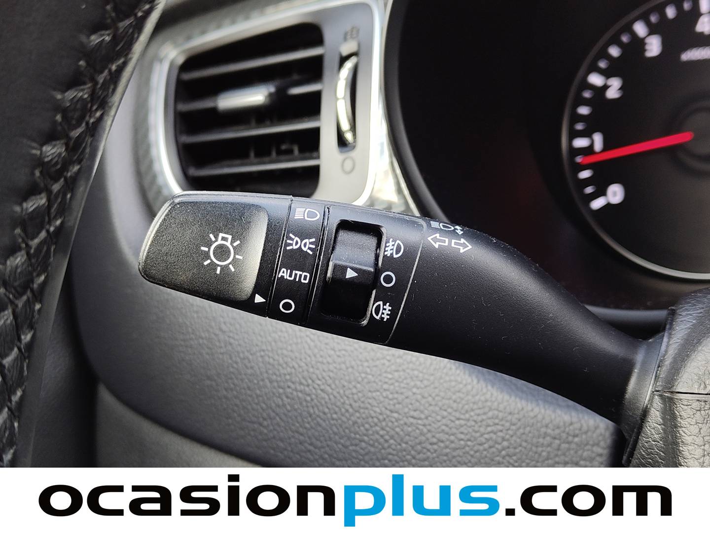 Foto KIA Carens Kia Carens 1.6 GDi Drive (135 CV)