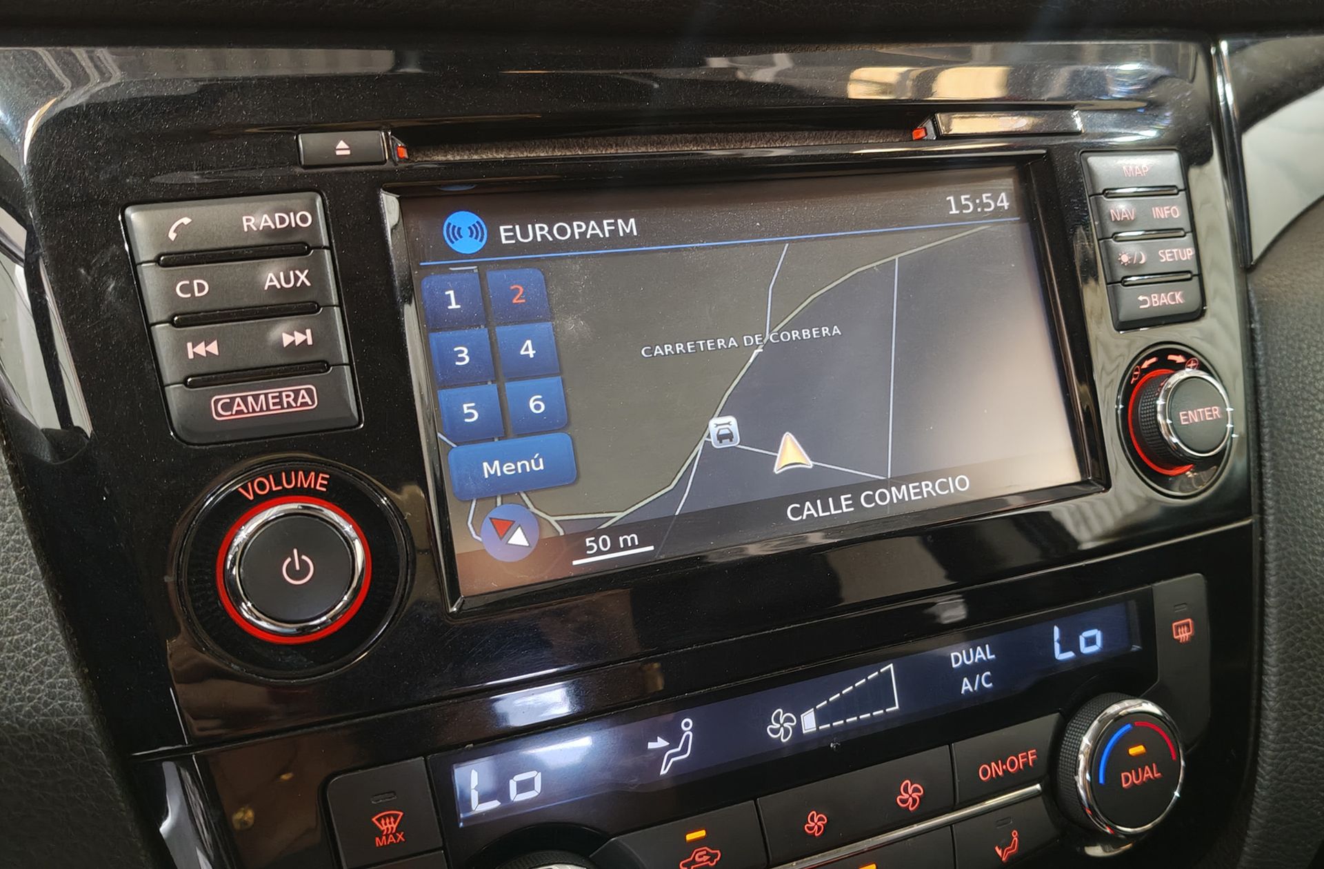Nissan Qashqai DIG-T 115 Tekna 4x2 Xtronic - foto 9