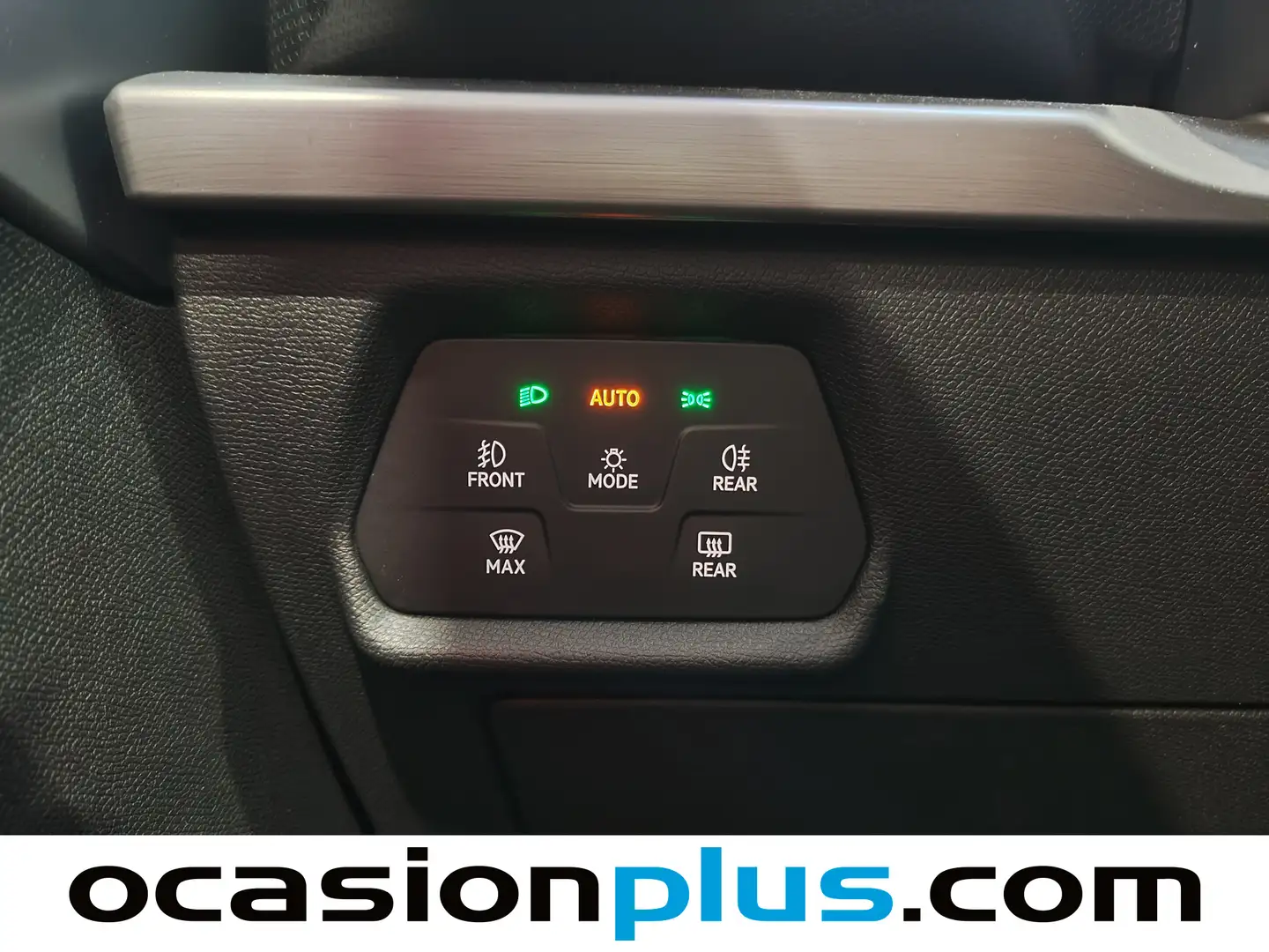 Foto Seat León SEAT León 1.5 eTSI S&S FR Go L DSG (150 CV)