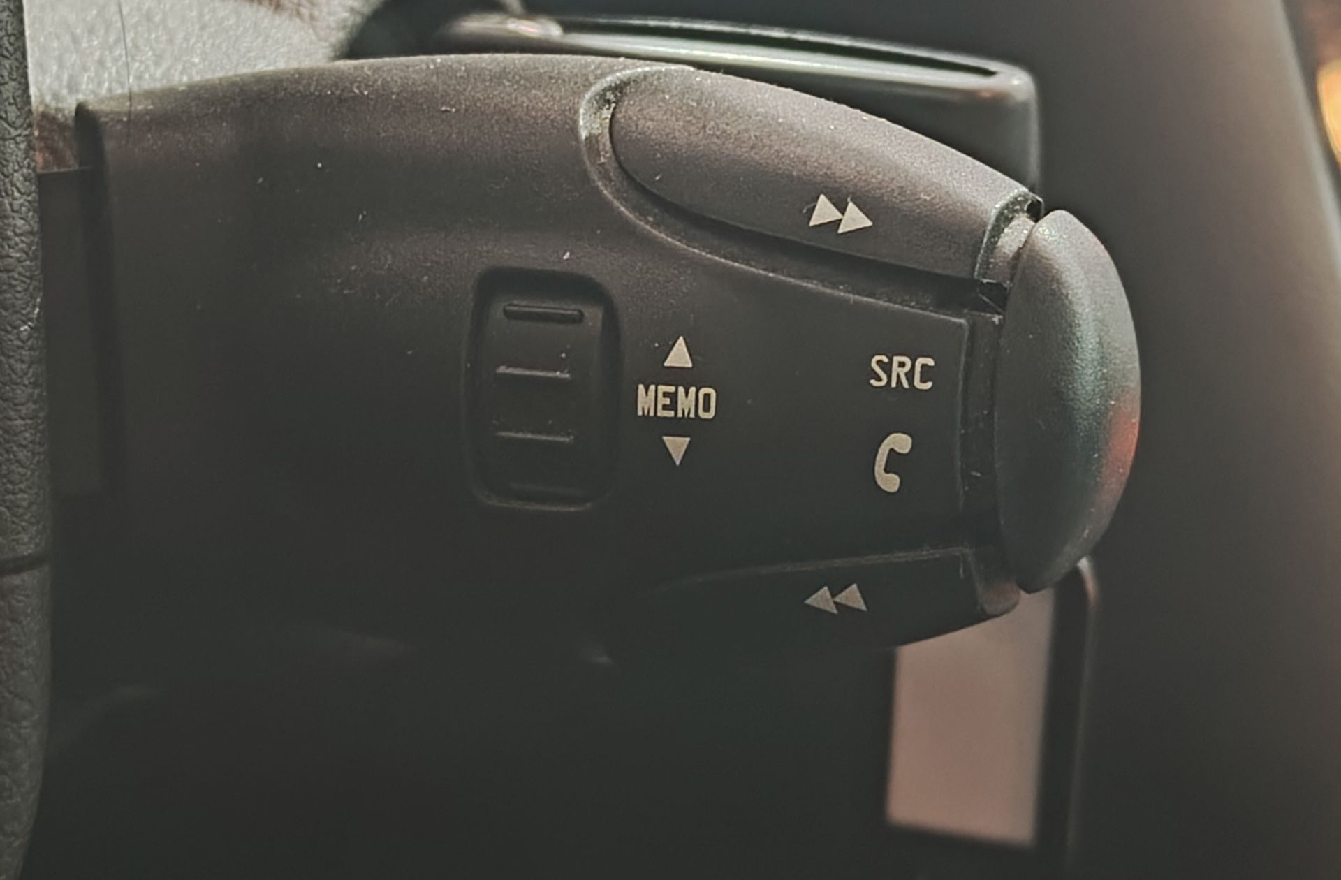 Peugeot 3008 Hybrid4 - foto 28