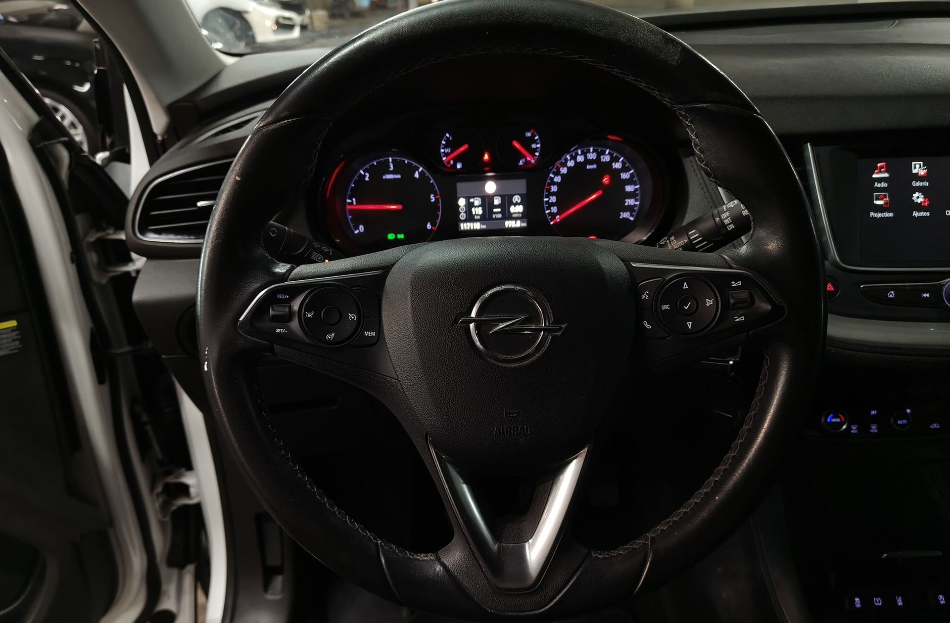 Opel Grandland 1.6 CDTi Business - foto 18