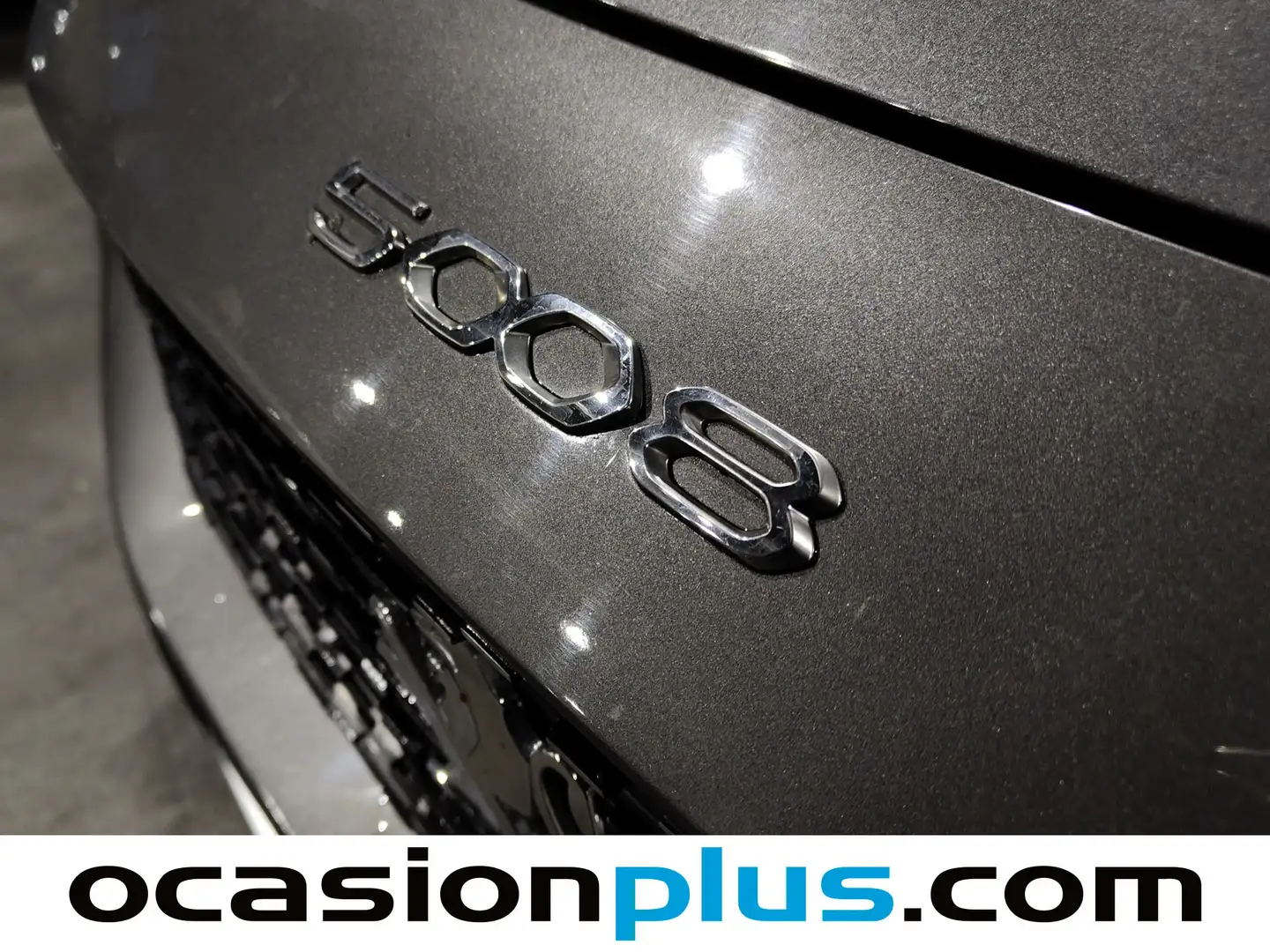 Foto Peugeot 5008 Peugeot 5008 PureTech 130 S&S Allure EAT8 (130 CV)