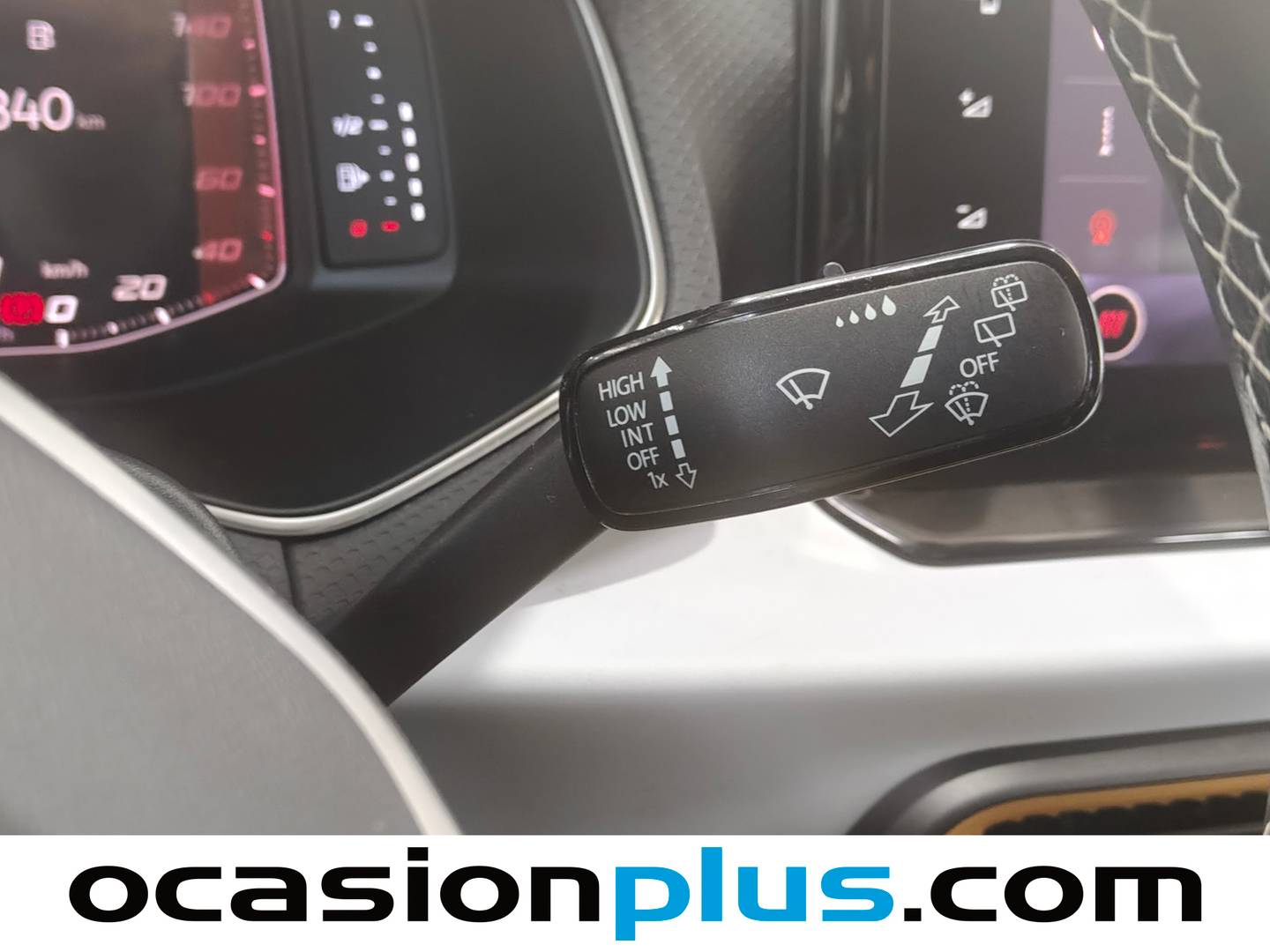 Foto Seat Arona SEAT Arona 1.0 TSI Style Plus (110 CV)