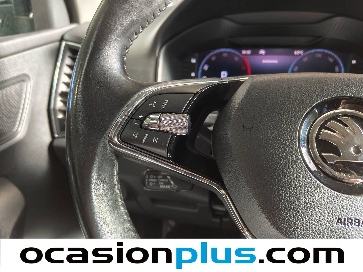 Foto Skoda Karoq Skoda Karoq 2.0 TDI Ambition 4X4 DSG (150 CV)