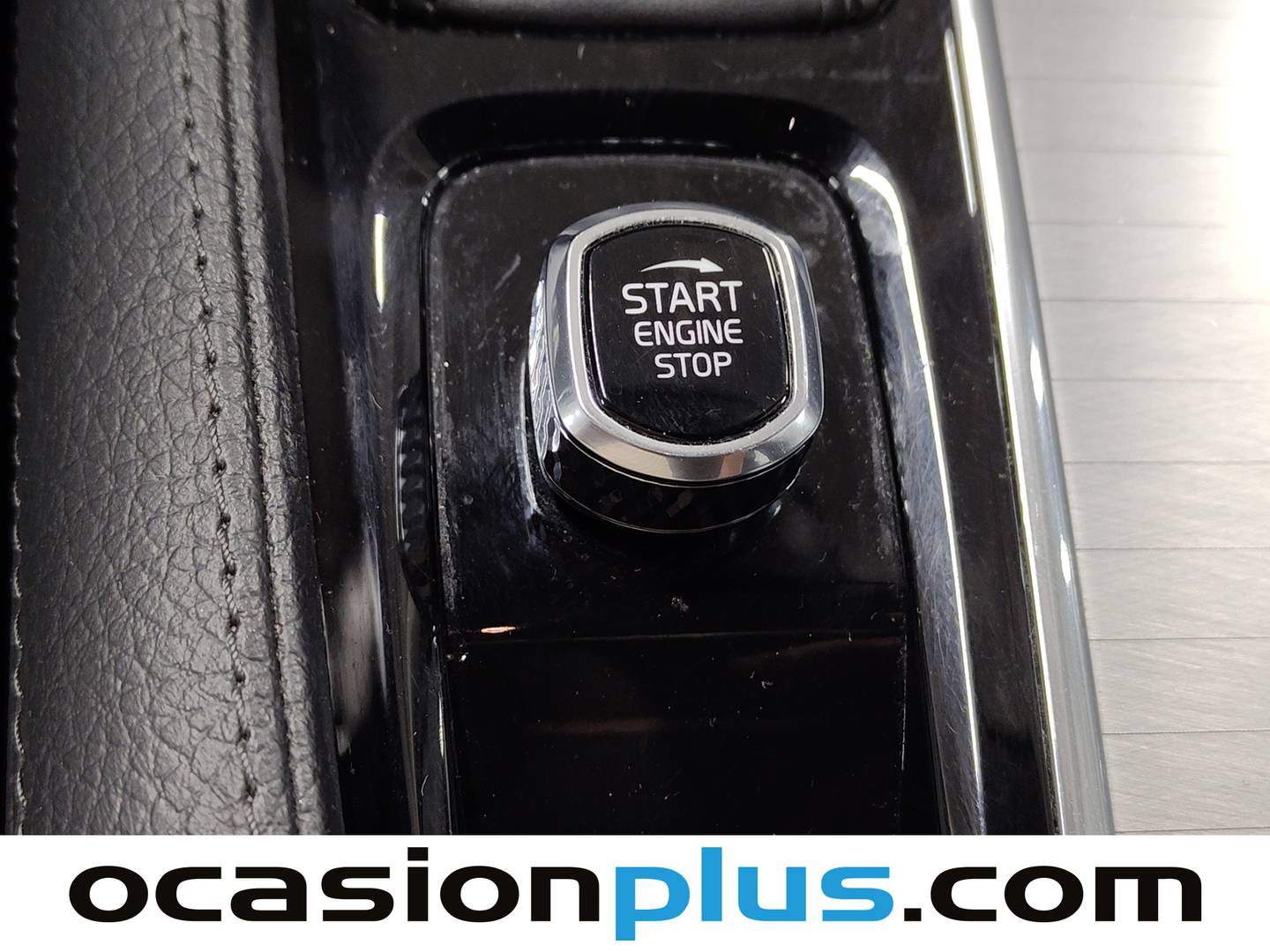 Paquetes del Volvo XC90 Volvo XC90 D5 Momentum AWD Auto (235 CV) 7 Plazas