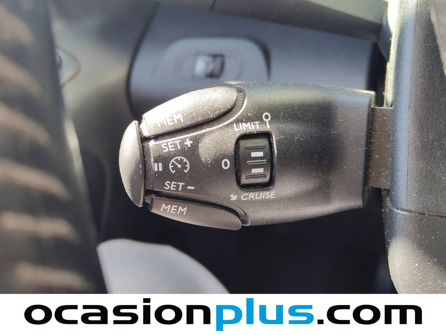 Acabados Peugeot Rifter Peugeot Rifter BlueHDi 100 Allure Standard (100 CV)