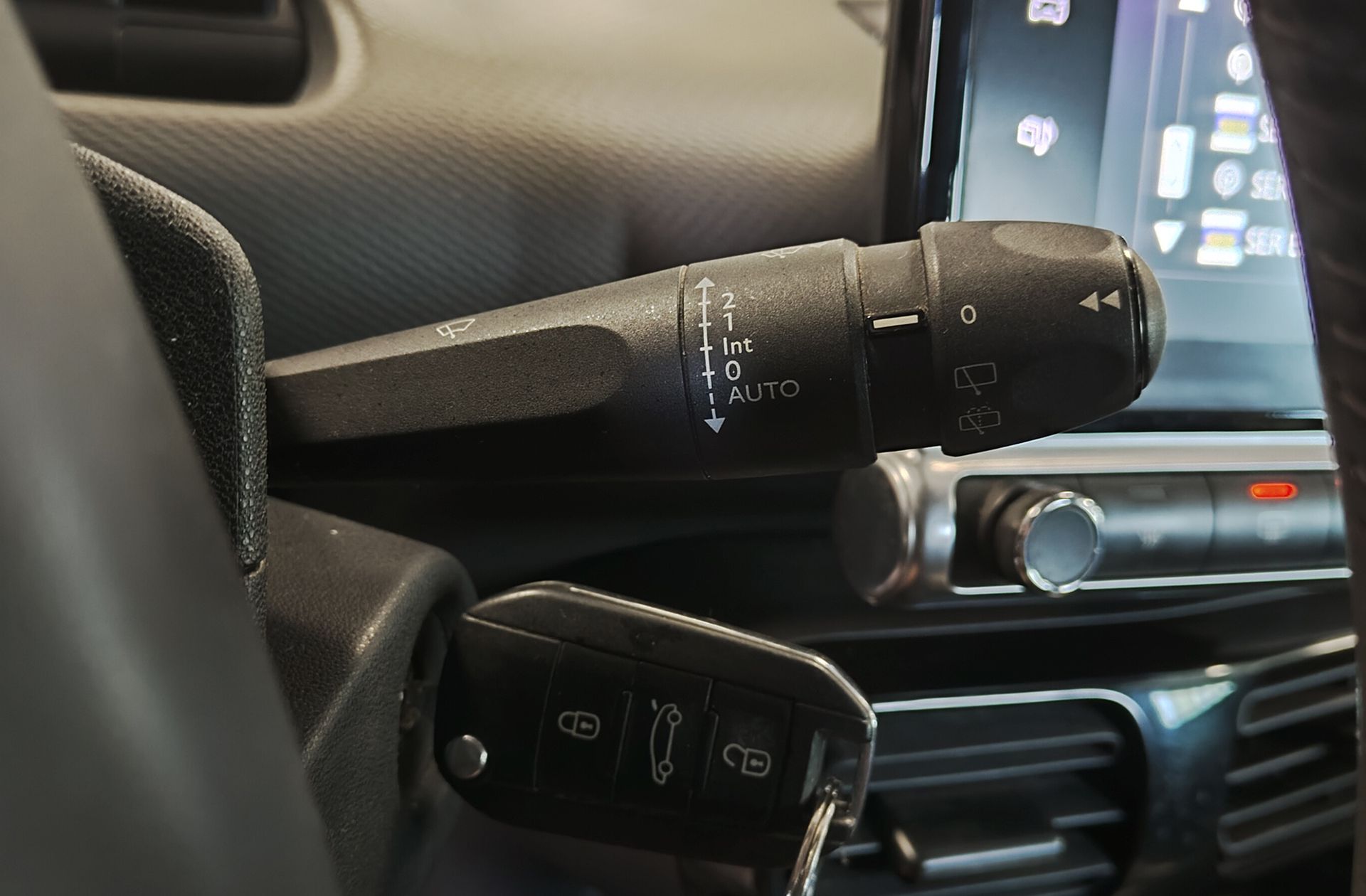 Citroën C4 Cactus PureTech 82 Feel Edition - foto 26