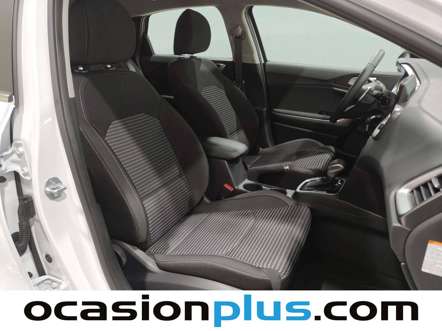 KIA Ceed KIA Ceed 1.5 MHEV Drive DCT (140 CV) híbrido