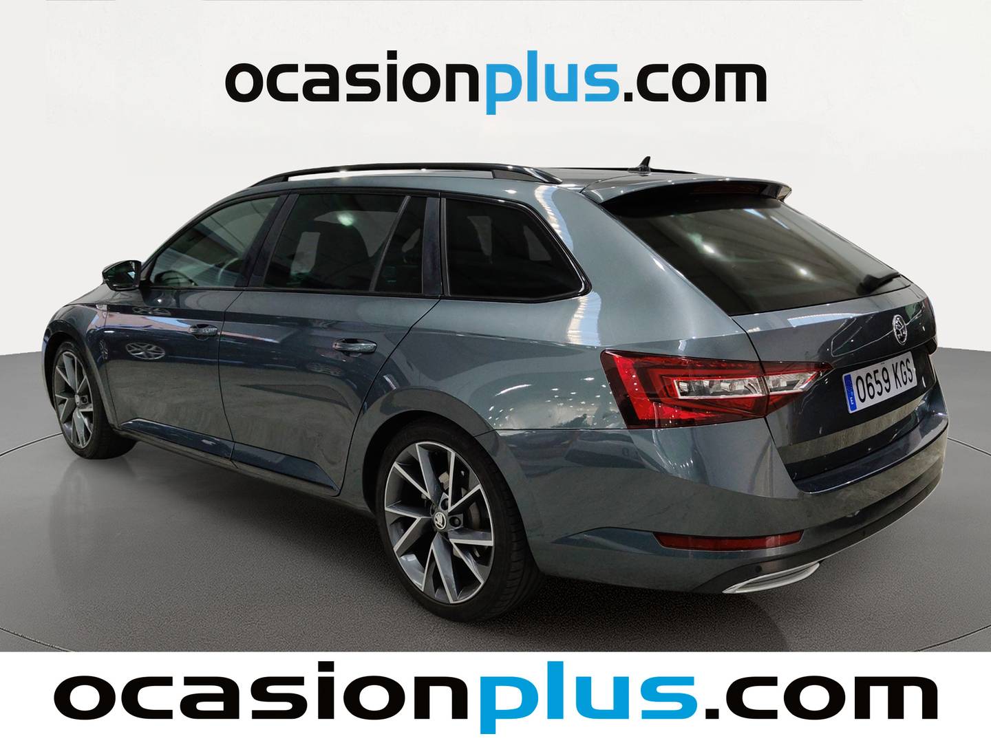 Foto trasera Skoda Superb Skoda Superb Combi 2.0 TDI Sport Line DSG (190 CV) izquierda