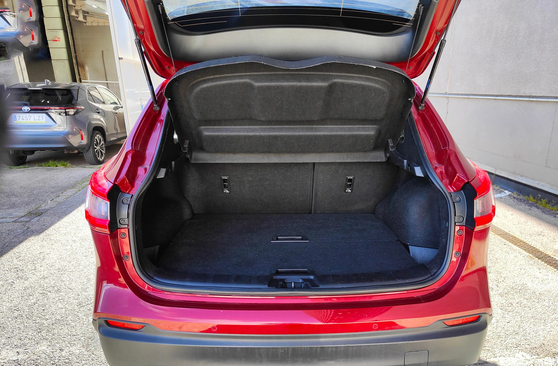 Nissan Qashqai DIG-T 160 N-Connecta 4x2 DCT - foto 16