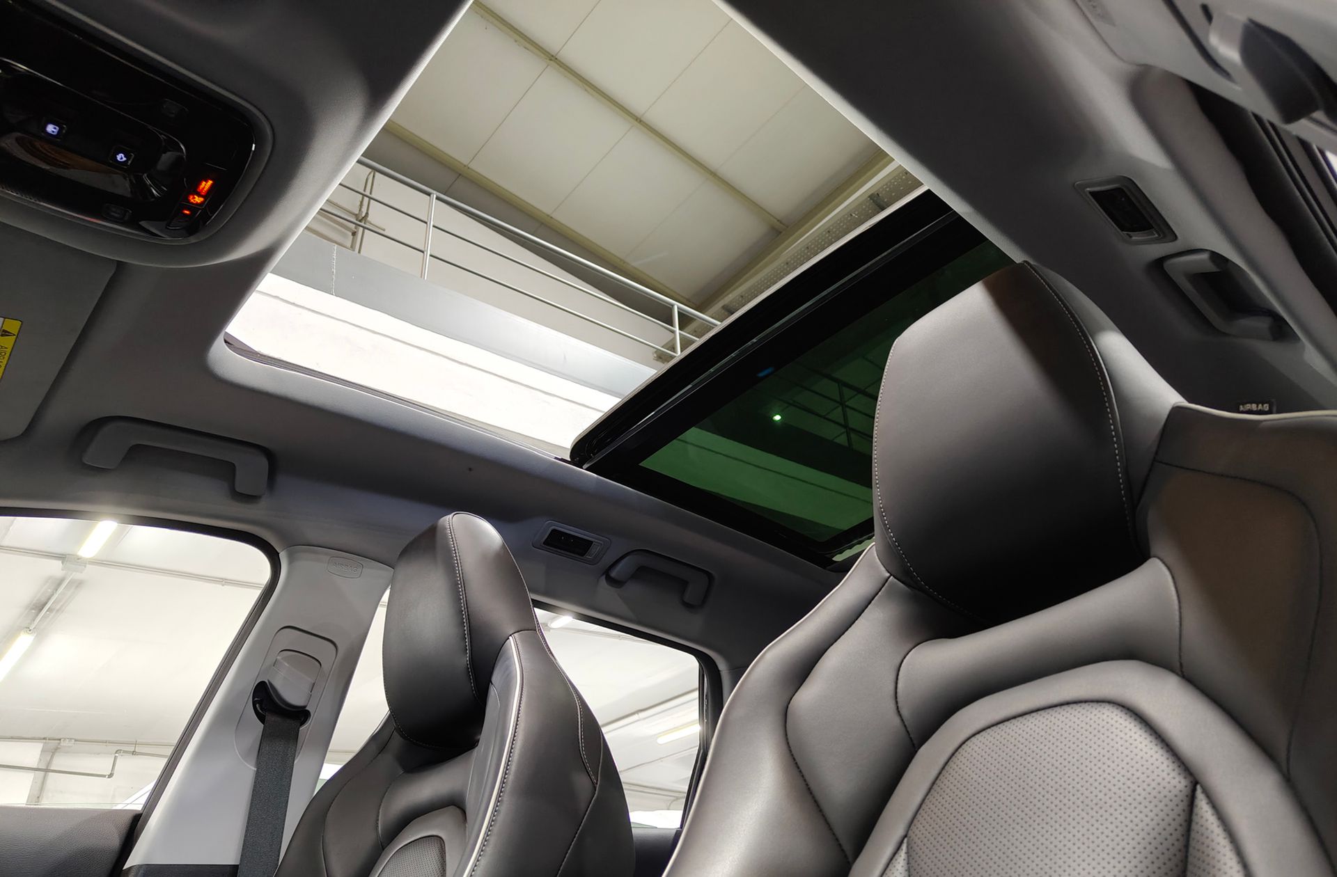 Ebro s700 1.6 T-GDi Luxury 7 DCT - foto 12
