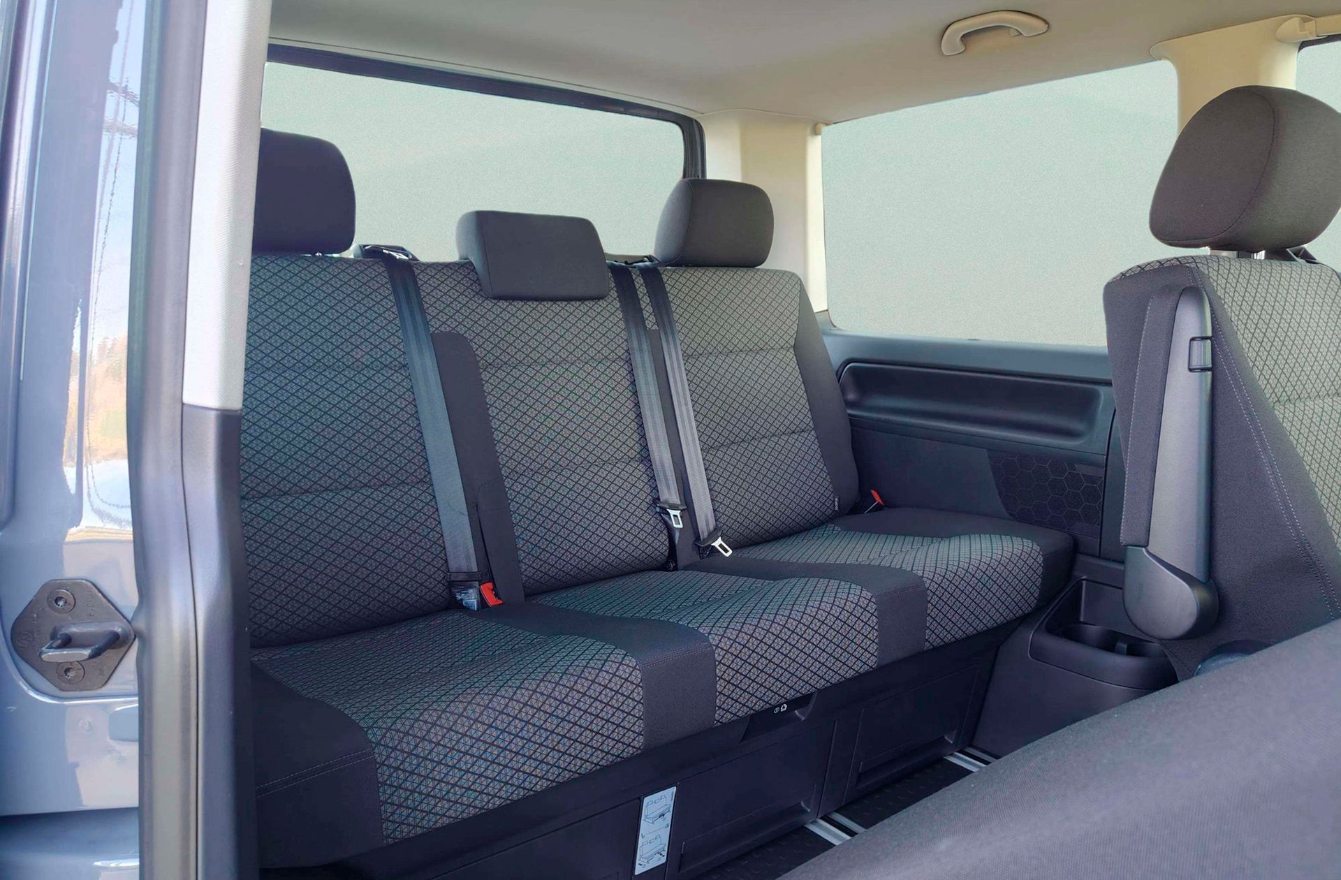 Volkswagen Multivan Origin Batalla Corta 2.0 TDI BMT DSG 7 plazas - foto 7