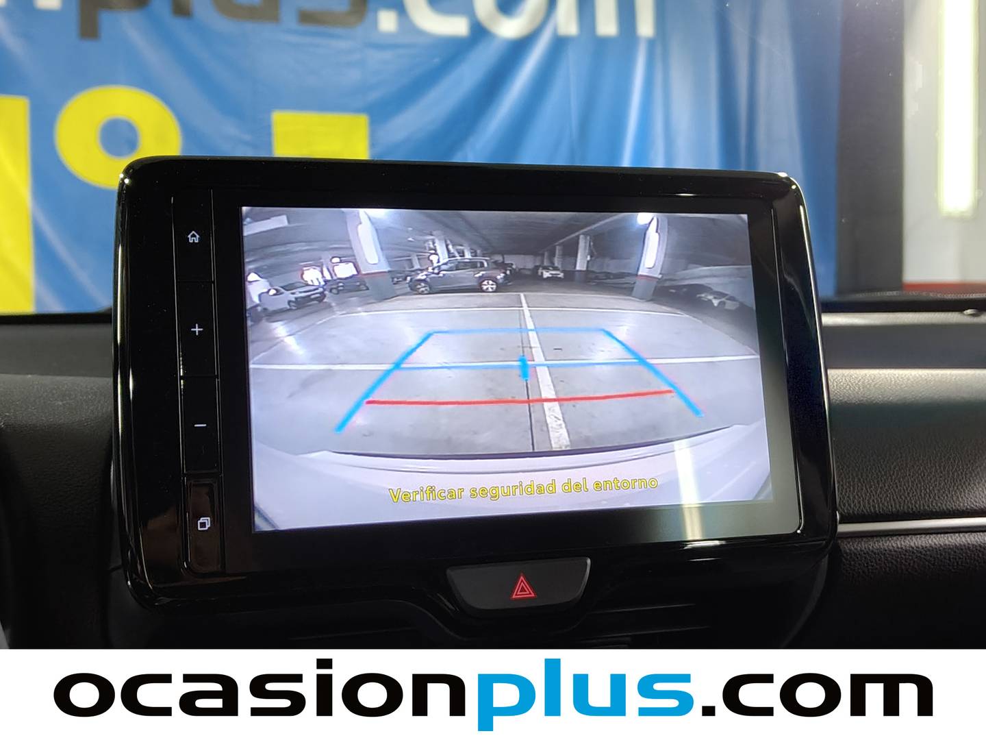 Foto Toyota Yaris Cross Toyota Yaris Cross 120H Business Plus (116 CV)