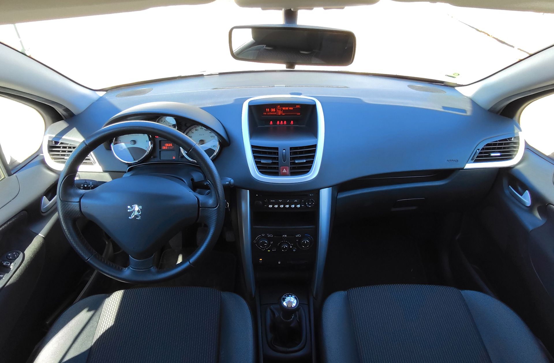 Peugeot 207 1.4 VTi Active - foto 6