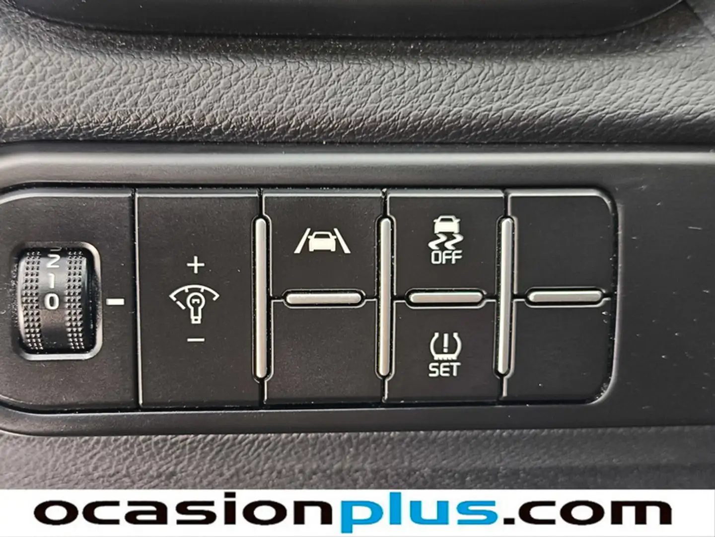 Foto KIA Ceed Kia Ceed 1.6 MHEV iMT Drive (136 CV)